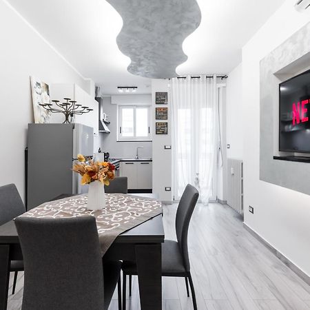 Apartament Moderno Bilocale A 5 Minuti Dal Centro Storico Turyn Zewnętrze zdjęcie