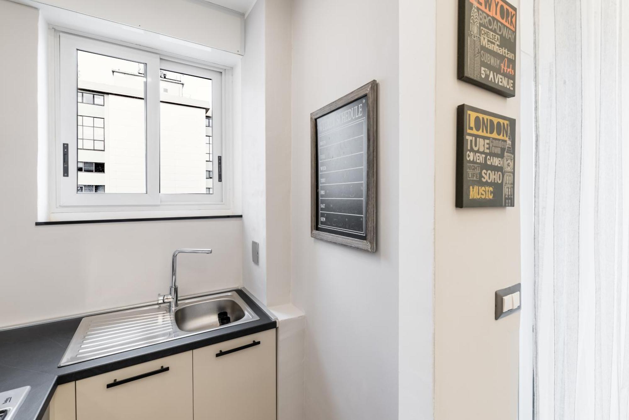 Apartament Moderno Bilocale A 5 Minuti Dal Centro Storico Turyn Zewnętrze zdjęcie